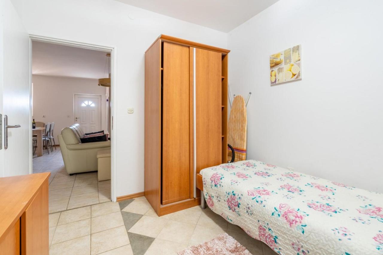 Lola 2 Apartment Rovinj Luaran gambar